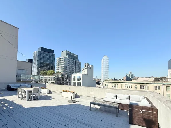 659 Bergen Street image 6 of 7