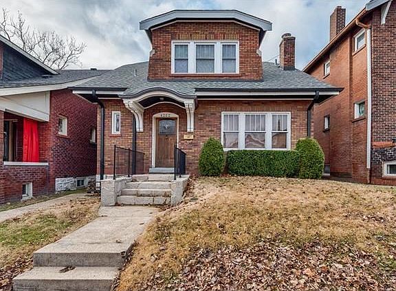 2nd image of 4262 Ellenwood Ave