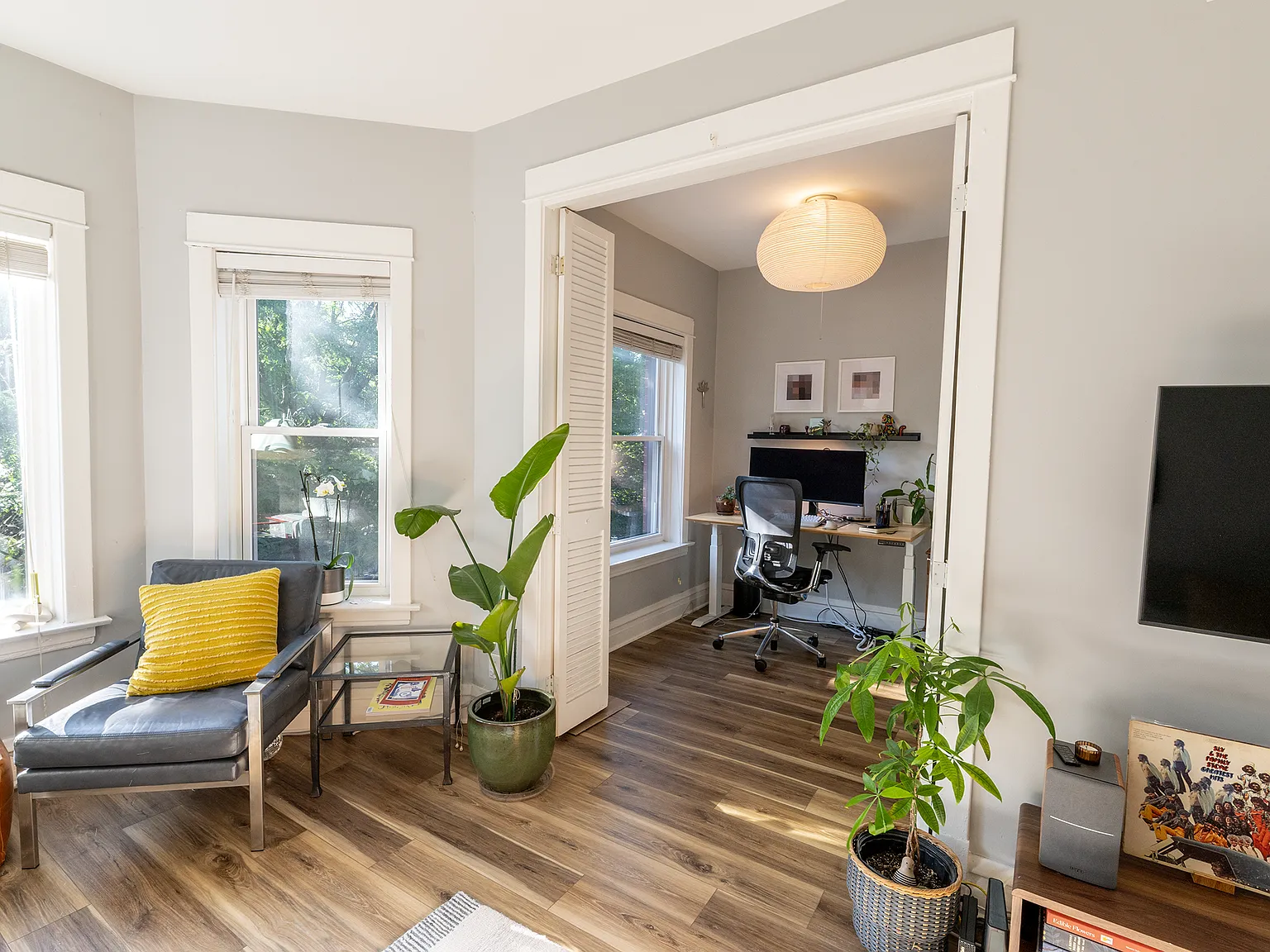 2 bed, $2,300 — Photo 4
