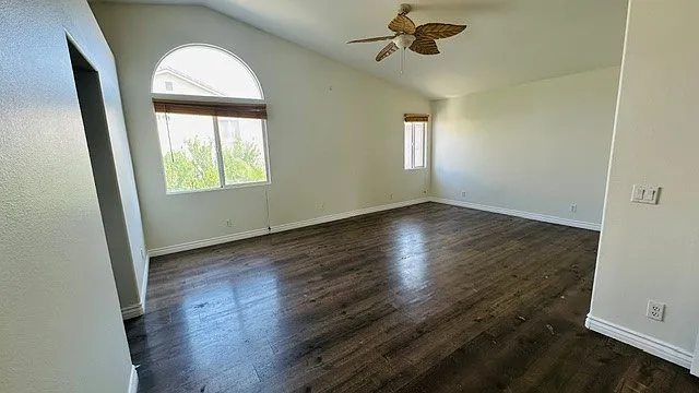 1443 Orange Grove St — Photo 14