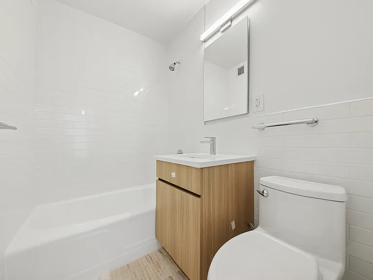 501 E 87th St #18A — Photo 11