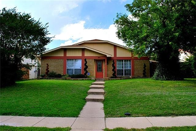 1st image of 2219 Nolan Dr
