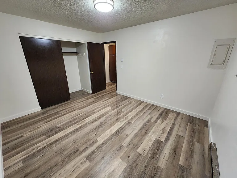 629 SE Franklin St #27 — Photo 7