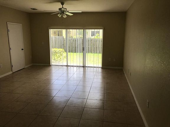 5th image of 20441 NW 15th Ave