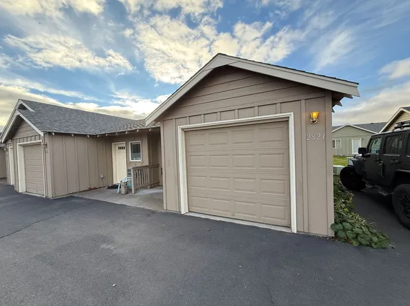 2821 SW 21st St, Redmond, OR 97756