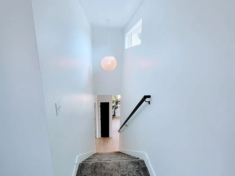 2251 E Lincoln Ln — Photo 39