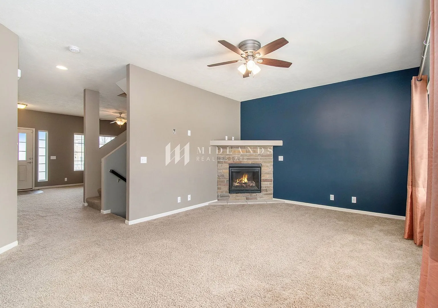 Fairview South 2-Story Home — Photo 2