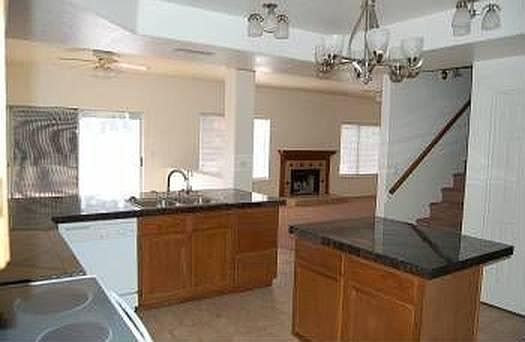 4th image of 3721 N Heather Ln