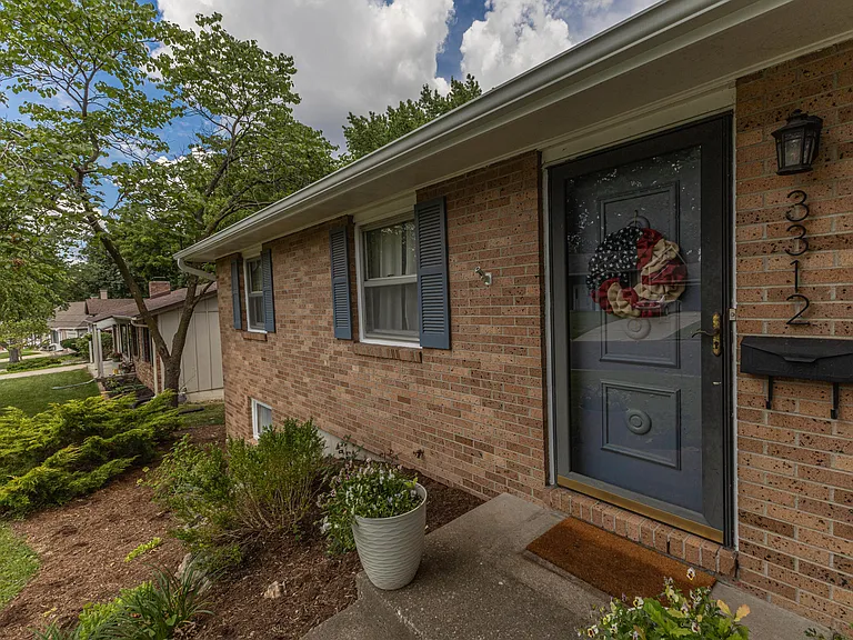 3312 Lynnwood Dr — Photo 7