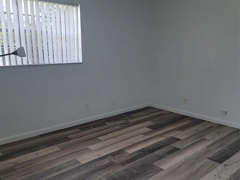 4164 NW 90th Ave #102 — Photo 13