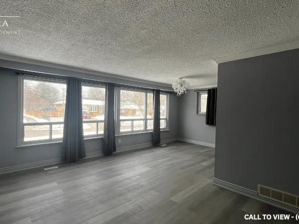 76 Ambleside Dr #1, Brampton, ON L6Y 1B9