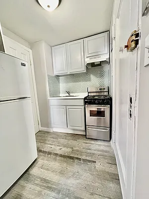 Rented by 9300 Realty, Inc. | media 3