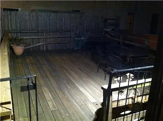 Rented by Triumph Property Group | media 29