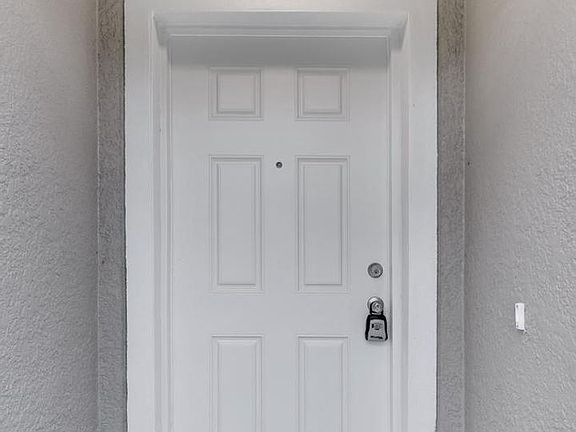5th image of 61 Paul Ln