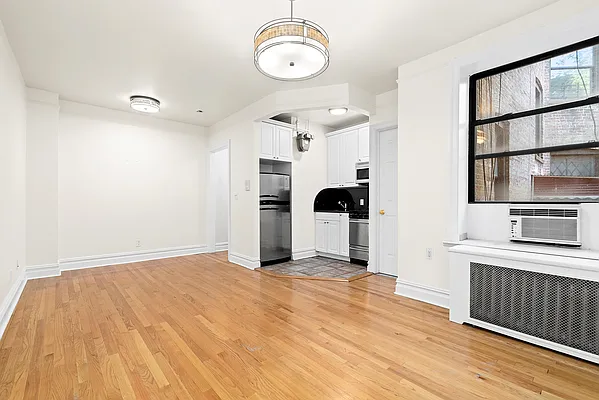 Sold by Compass | media 3
