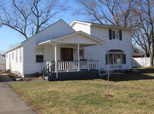 2801 Deland Rd, Waterford, MI 48329