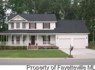 1423 Averton Ct, Fayetteville, NC 28314