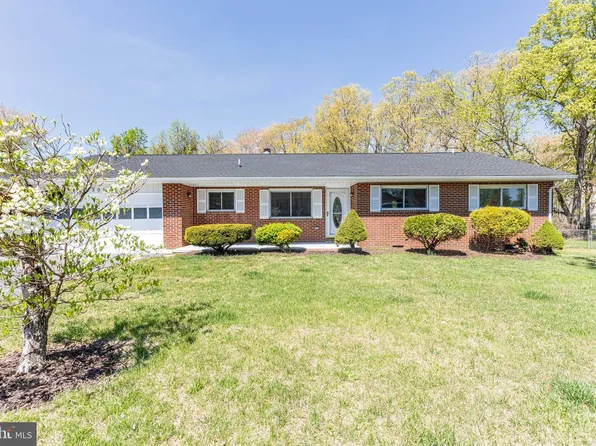 12018 Grantwood Dr, Fredericksburg, VA 22407