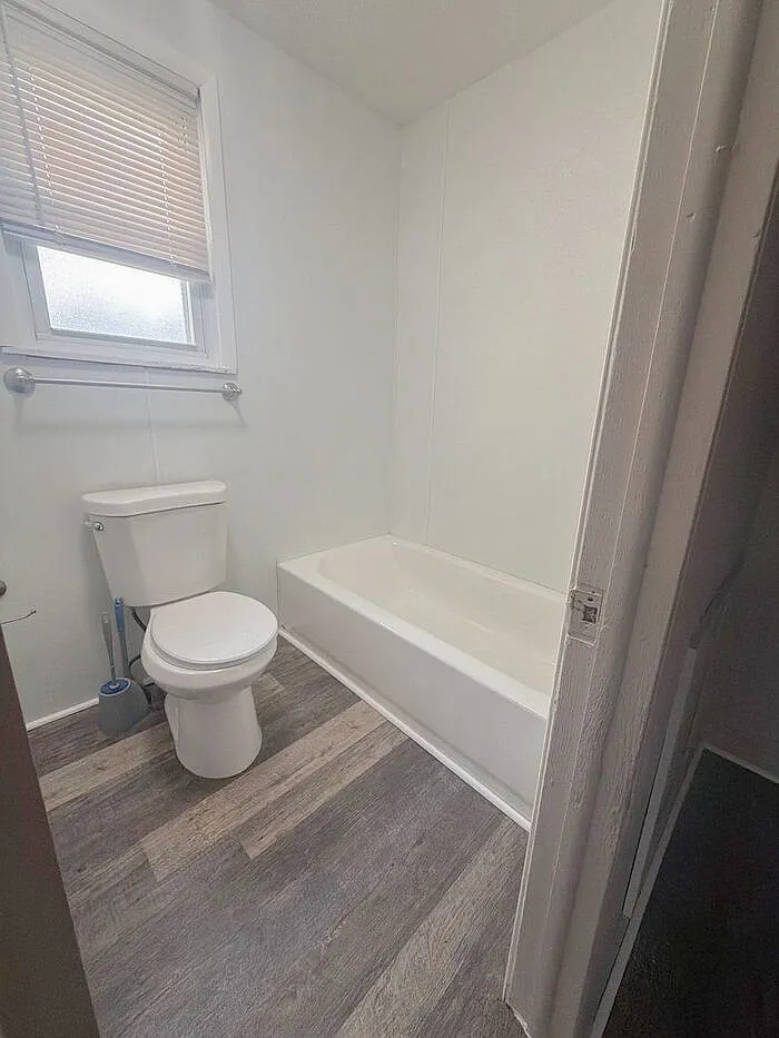 1 bed, 1.0 bath, 792 sqft, $695 — Photo 4
