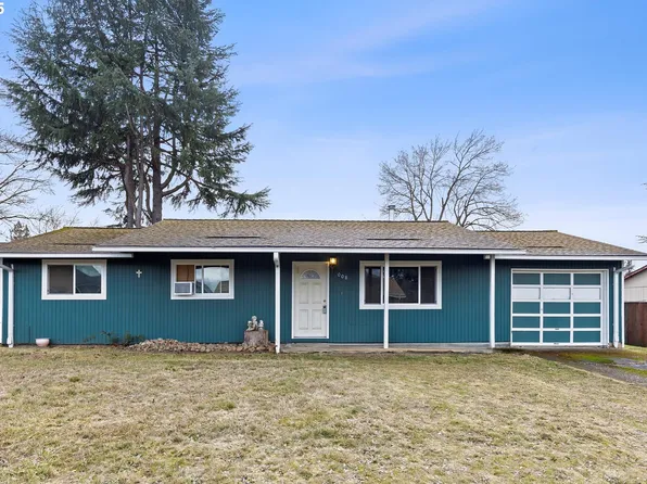 8 Berwick Ct, Molalla, OR 97038