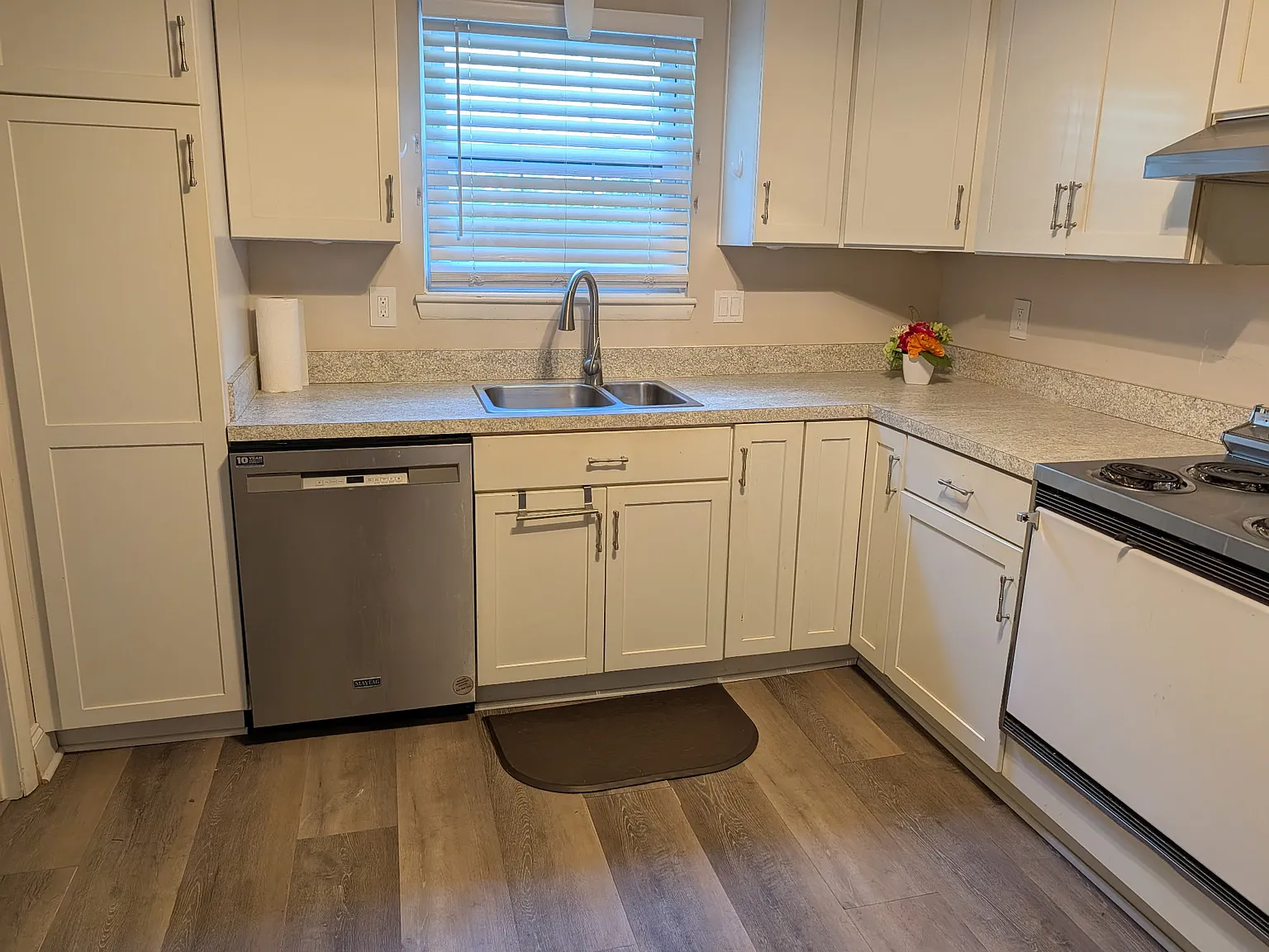 5805 Nottoway Ct — Photo 4