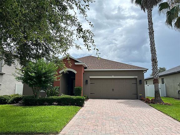 3rd image of 2202 ROMANUM DRIVE