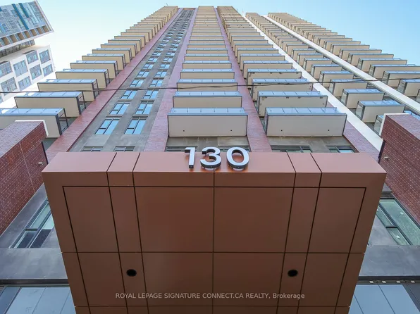 130 River St, Toronto, ON