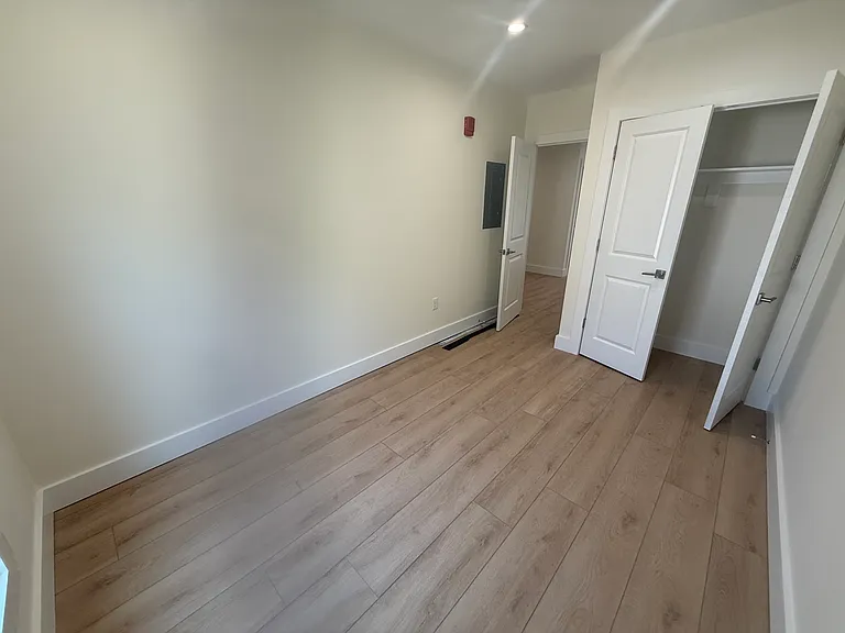 24 Stone St #120 — Photo 7