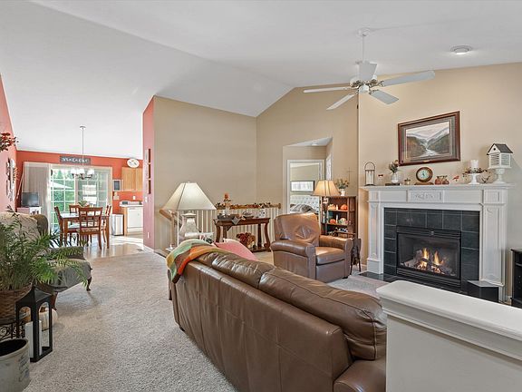 5th image of 5622 Place Dr