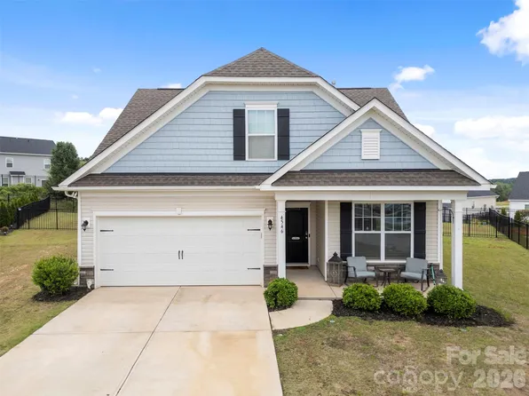 4546 Dover Ct, Denver, NC 28037