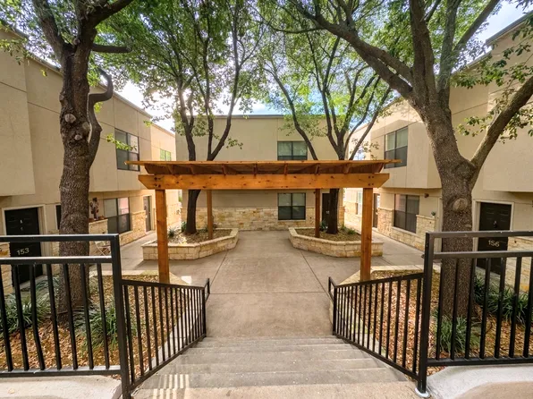 711 E 32nd 1/2 St #156, Austin, TX 78705