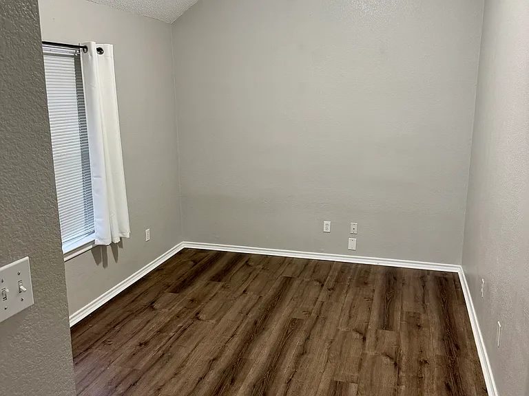 7932 Hill Country Ln — Photo 9