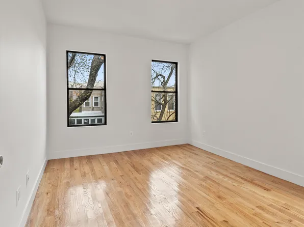 1845 Andrews Avenue South image 10 of 20