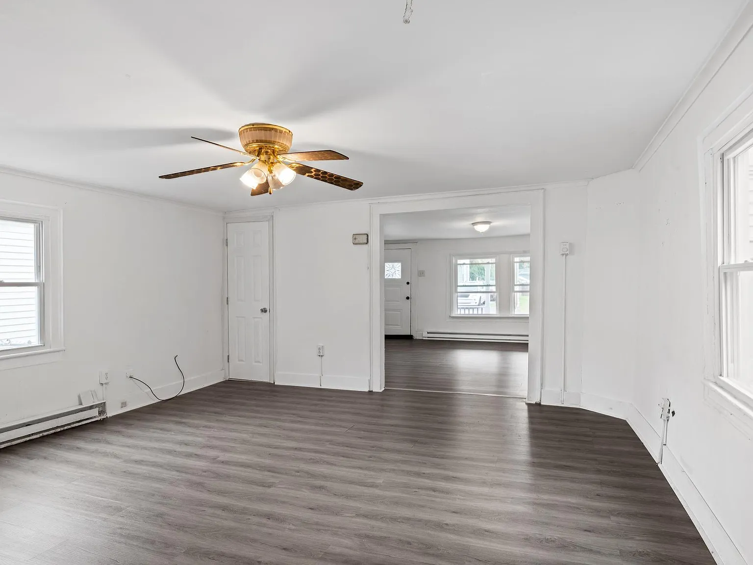 3 bed, 1200 sqft, $1,800 — Photo 4