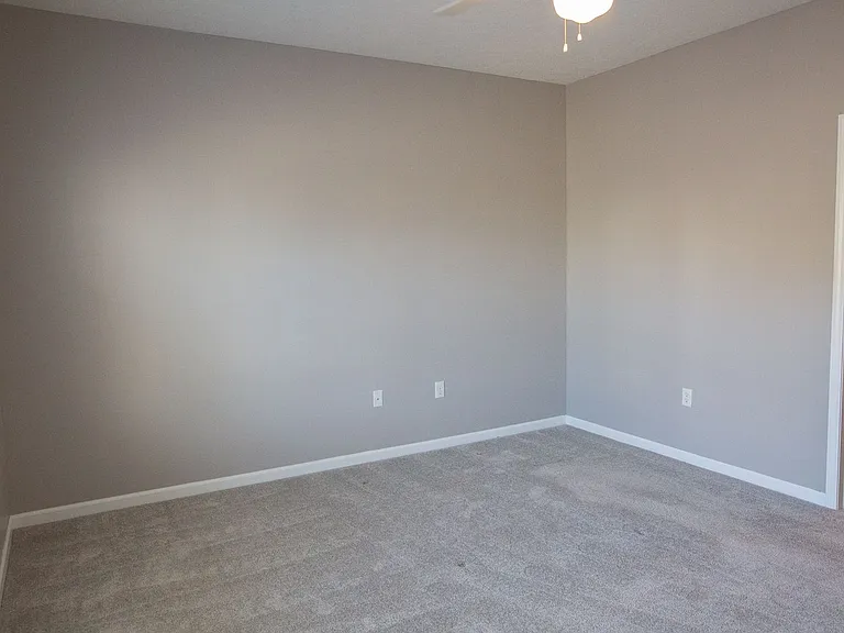 3848 Carberry Dr — Photo 36