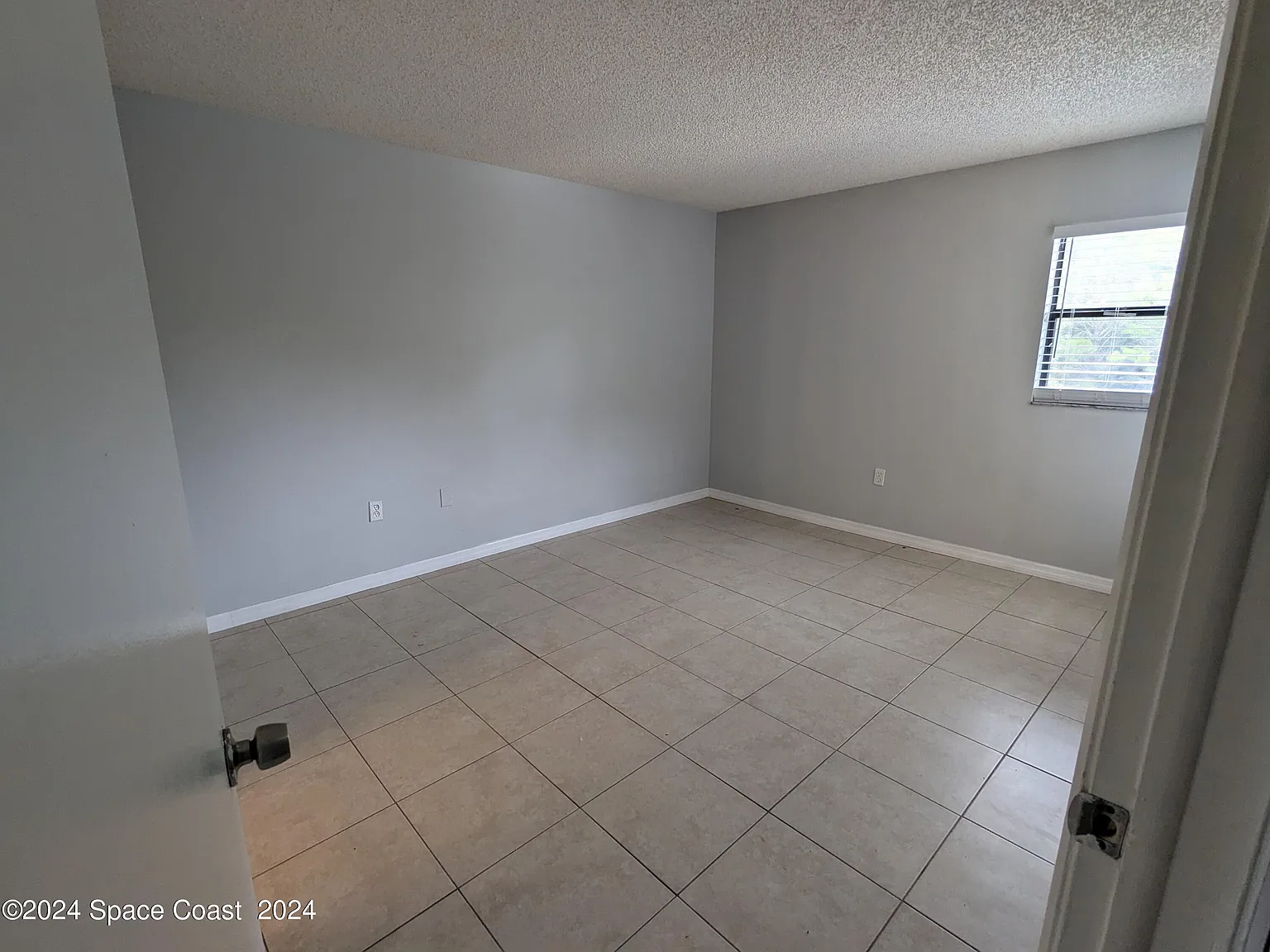 2 bed, 2.0 bath, 993 sqft, $1,480 — Photo 3