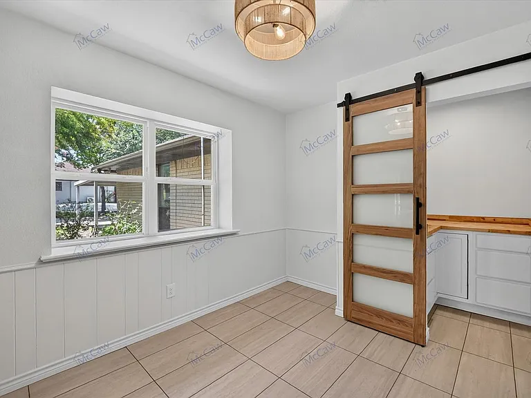 3505 Larkin Ln — Photo 11
