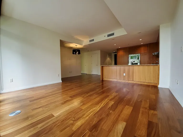 10700 NE 4th St #328 — Photo 18