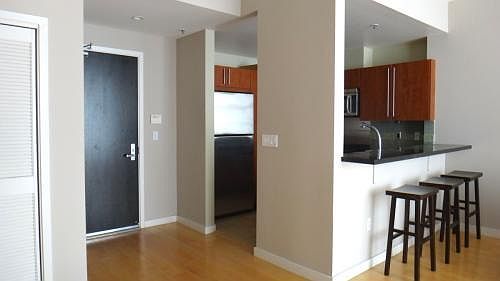Entrance - kitchen