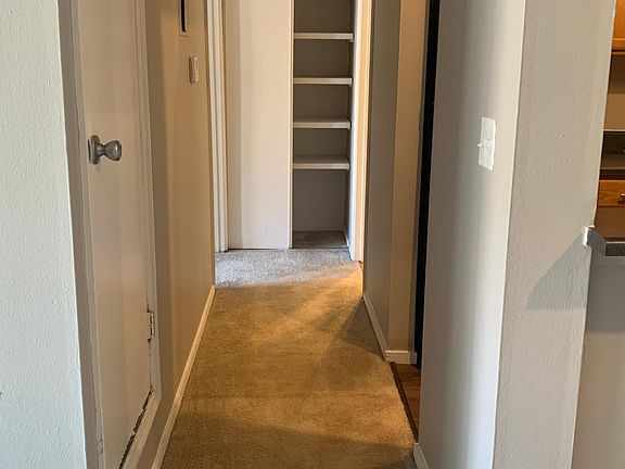 2nd image of 632 Turtle Creek Dr APT D