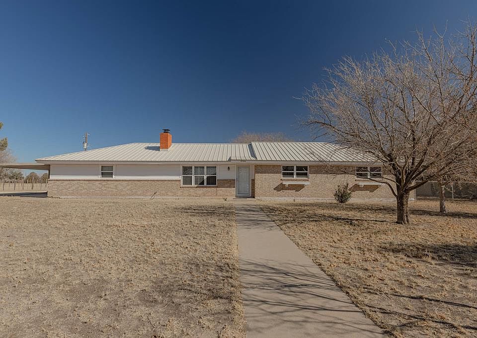 1st image of 4566 N Redland Ave