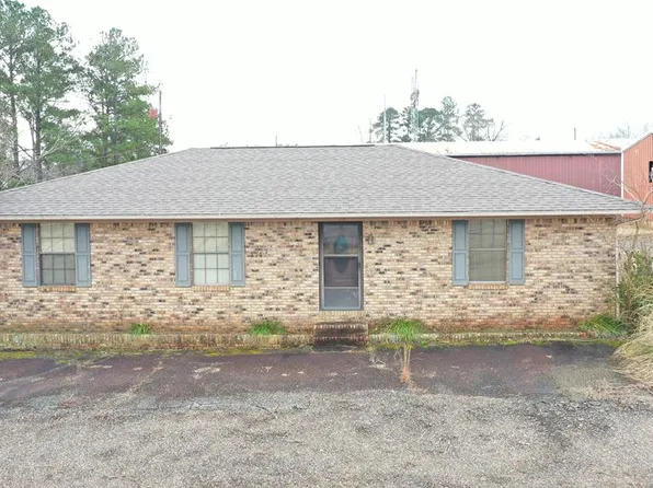12 Perry Rd, Laurel, MS 39443