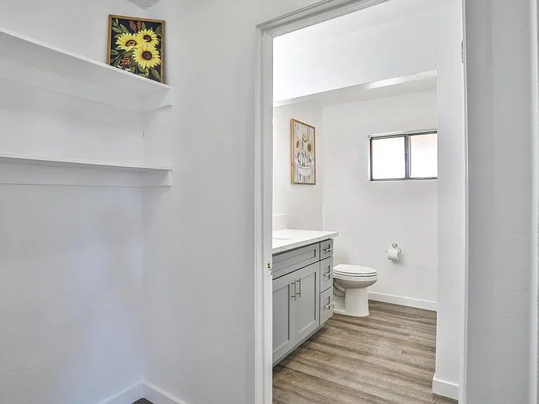 7033 W Avenue A2 — Photo 16