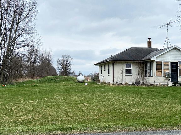 3rd image of 7742 E Mn Ave