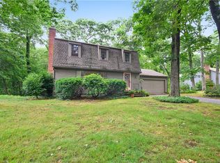 22 Sandlewood Dr, Madison, CT 06443