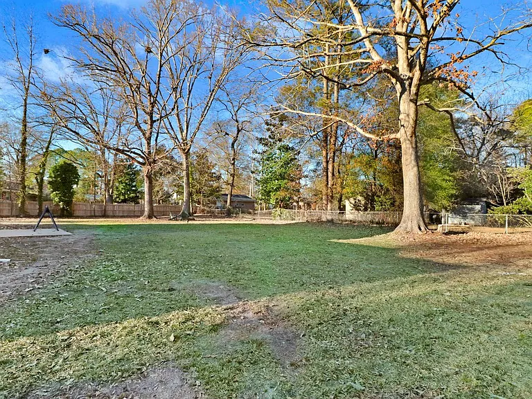 202 Deluca Rd — Photo 28