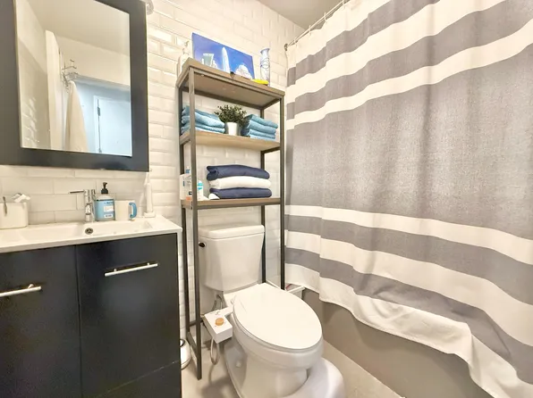 147 Bleecker Street image 6 of 8