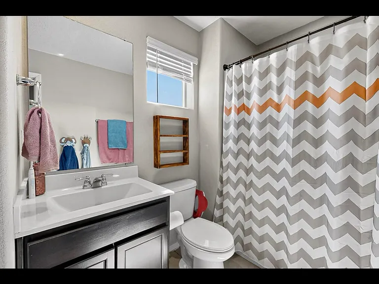 4871 Longs Peak Rd NE — Photo 21