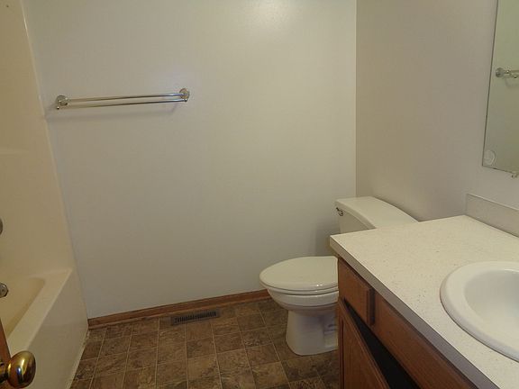 5th image of 5305 W Madison Ave