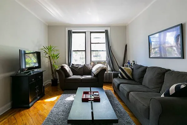 Rented by Oxford Property Group | media 1